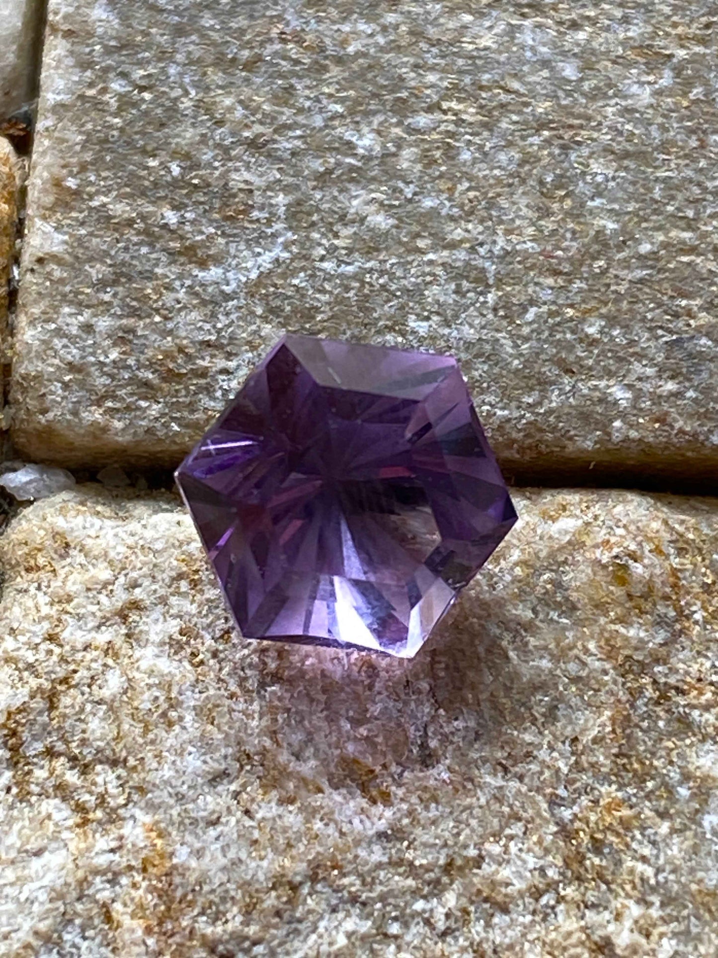 AMETHYST QUARTZ NATURAL GEMSTONE : PIEDRA PARADA, MEXICO 2.27Ct MFG4916