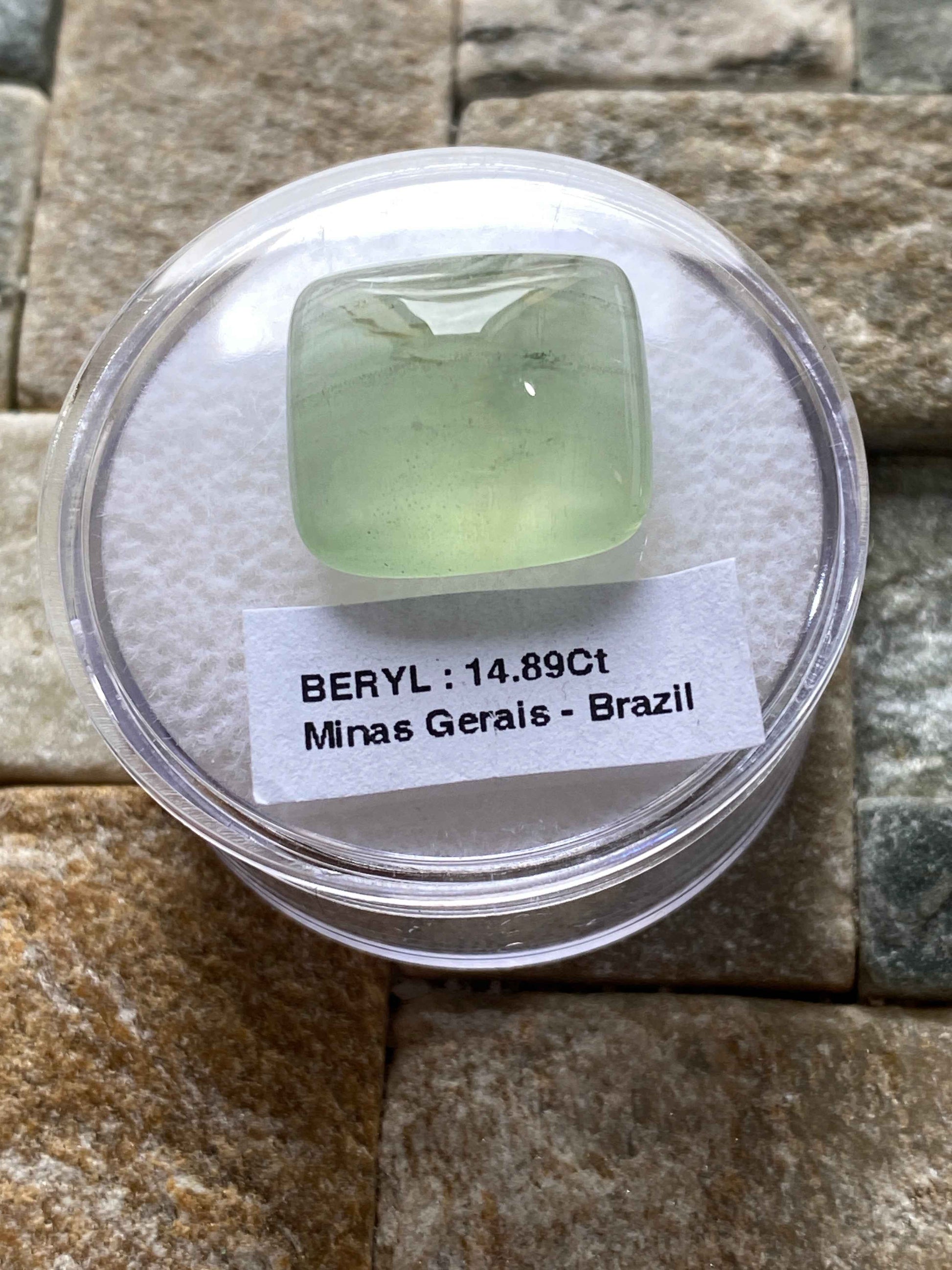 BERYL  [LIGHT EMERALD] NATURAL GEMSTONE : MINAS GERAIS, BRAZIL 14.89Ct MFG4922
