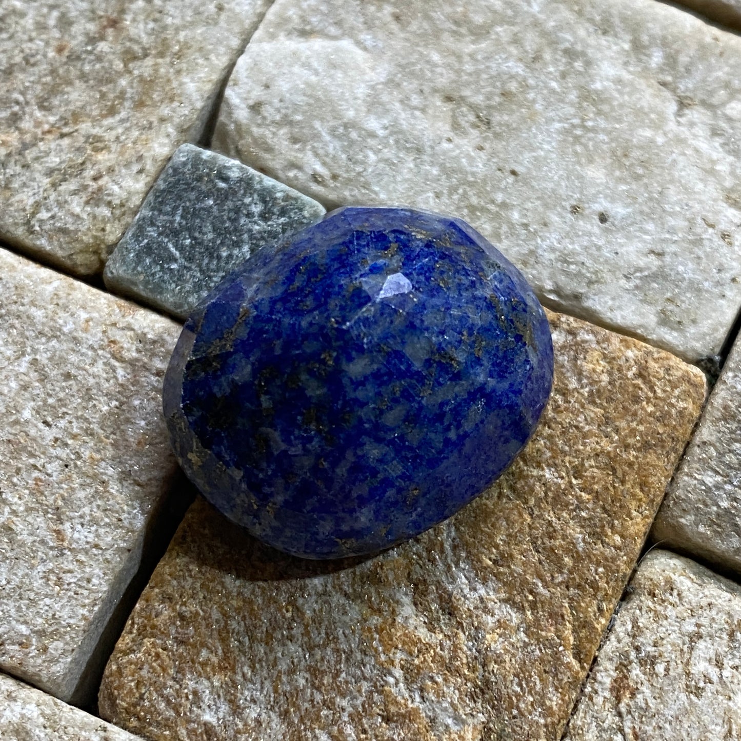 LAPIS LAZULI GEMSTONE  - HINDU KUSH, BADAKHSHAN, AFGHANISTAN 31.20Ct  MFG5010