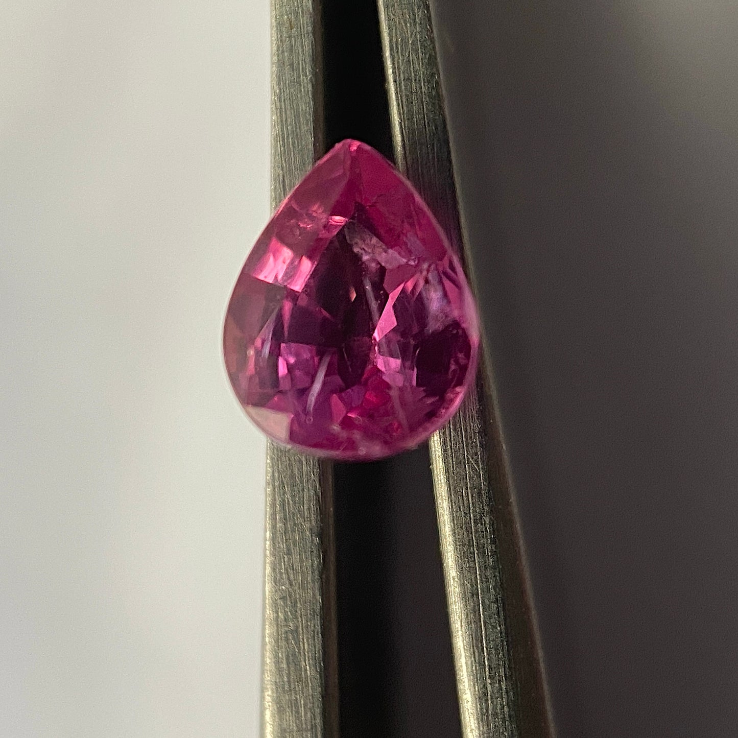 SPINEL NATURAL GEMSTONE - MOGOK, PWIN-Oo-LWIN, MYANMAR [BURMA] 0.46Ct MFG5011