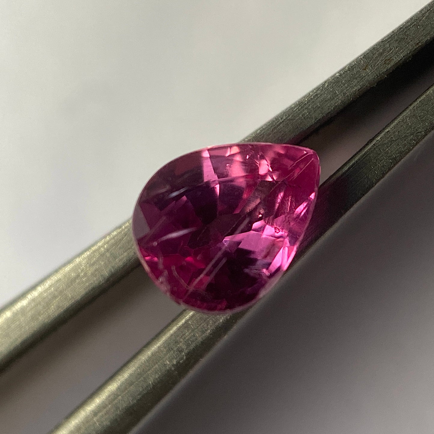 SPINEL NATURAL GEMSTONE - MOGOK, PWIN-Oo-LWIN, MYANMAR [BURMA] 0.46Ct MFG5011