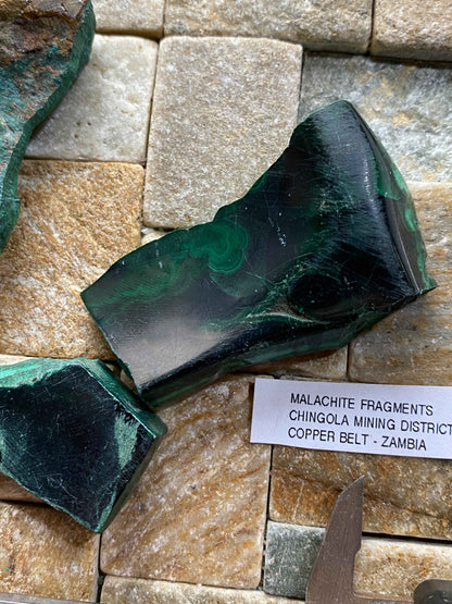 MALACHITE FRAGMENTS : CHINGOLA, COPPER BELT, ZAMBIA  158g MF4932