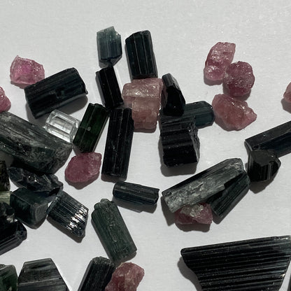 TOURMALINE ROUGH GEMSTONES - CORONEL MURTA, MINAS GERAIS, BRAZIL 18g MFG5017