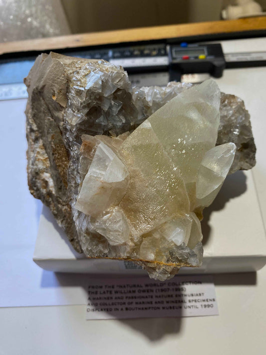 CALCITE WITH FLUORITE : LADYWASH MINE, EYAM, DERBYSHIRE DALES, ENGLAND