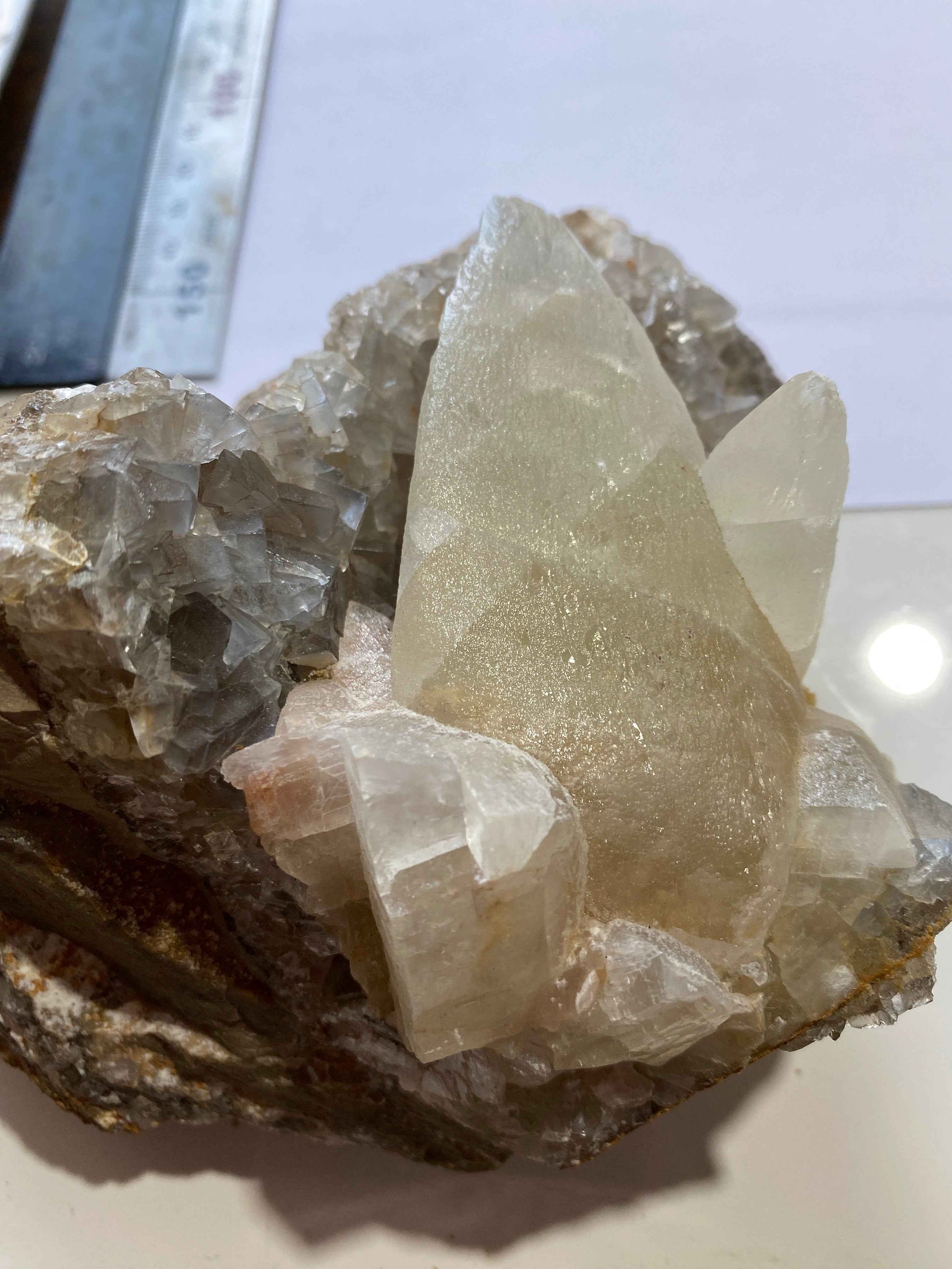 CALCITE WITH FLUORITE : LADYWASH MINE, EYAM, DERBYSHIRE DALES, ENGLAND