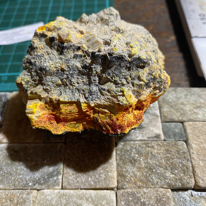 ORPIMENT/ REALGAR FROM QUIRUVILCA MINE, PERU 284g MF1351