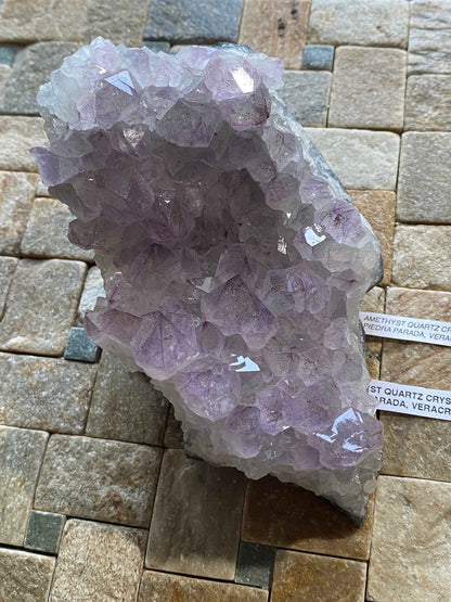 AMETHYST QUARTZ CRYSTAL ASSEMBLAGE : PIEDRA PARADA, VERACRUZ, MEXICO, 607g MF4942