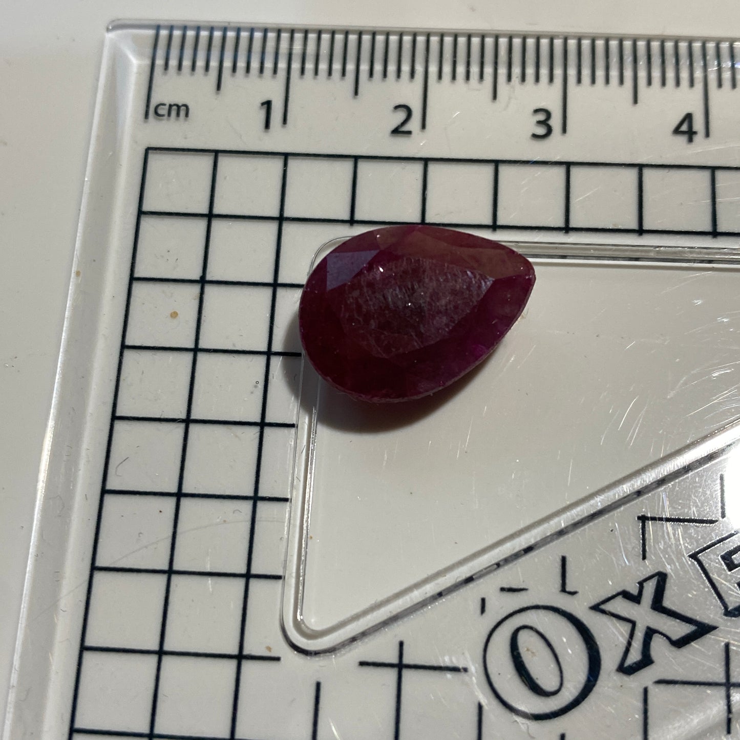 RUBY CORUNDUM GEMSTONE - HUZA GILGIT, BALTISTAN, PAKISTAN. 12.70Ct MFG5021