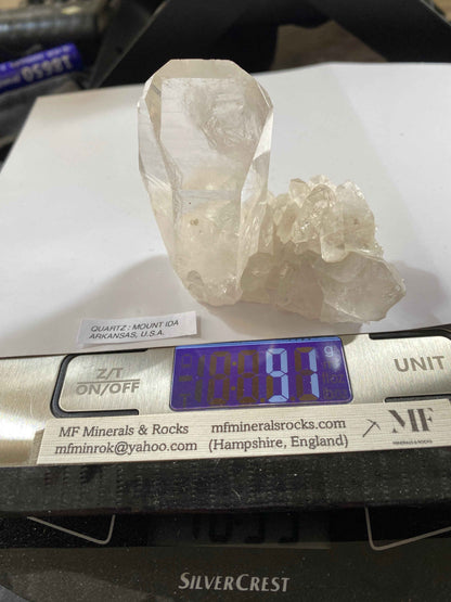 QUARTZ : MOUNT IDA, ARKANSAS, U.S.A.  91g MF4945
