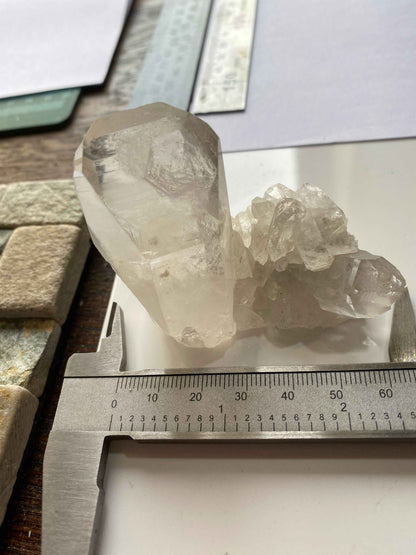 QUARTZ : MOUNT IDA, ARKANSAS, U.S.A.  91g MF4945
