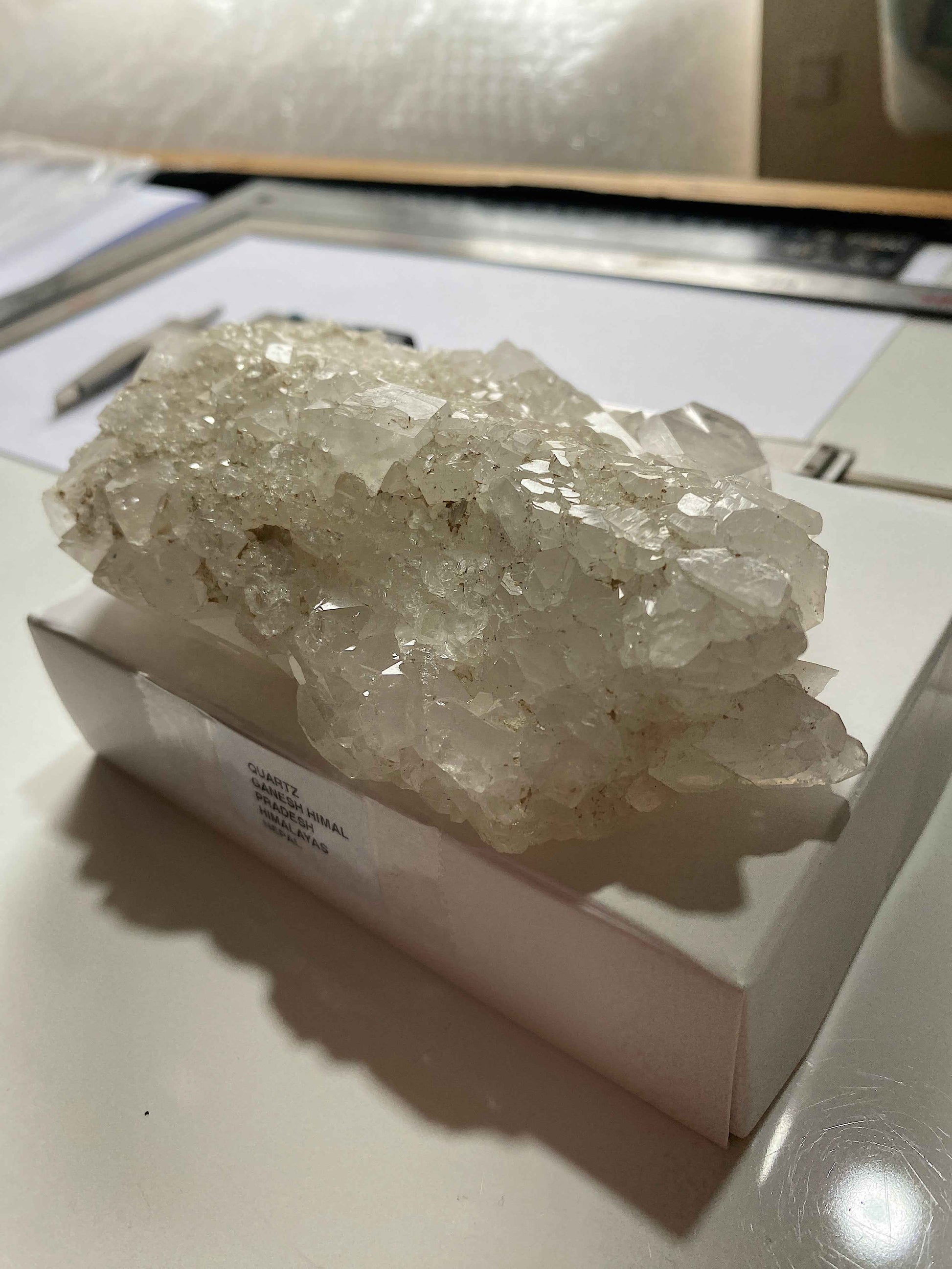 QUARTZ : GANESH HIMAL, PRADESH, HIMALAYAS, NEPAL  396g MF4952