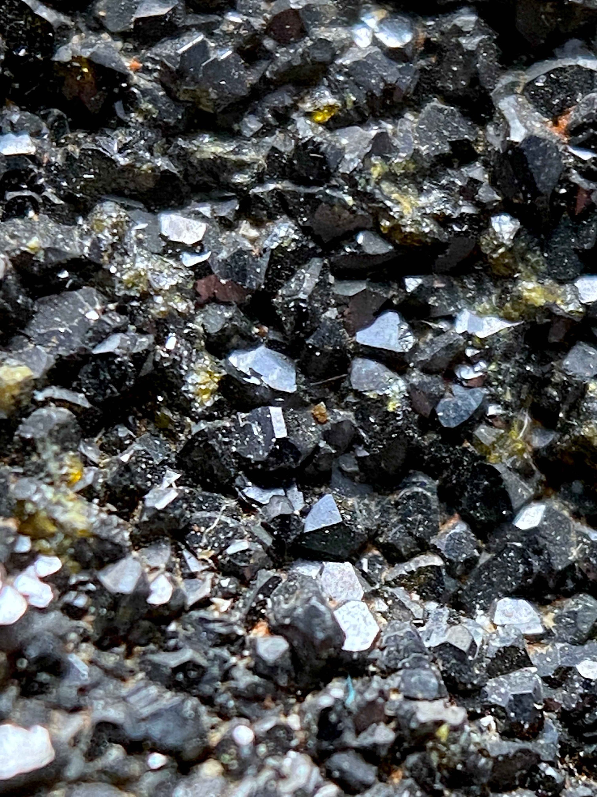 DESCLOIZITE : ABENAB ZINC MINE, TSUMEB, NAMIBIA 107g MF4947