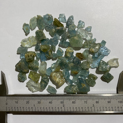 AQUAMARINE BERYL GEMSTONE ROUGH FRAGMENTS - LUNDAZI, ZAMBIA  36g MFG5027