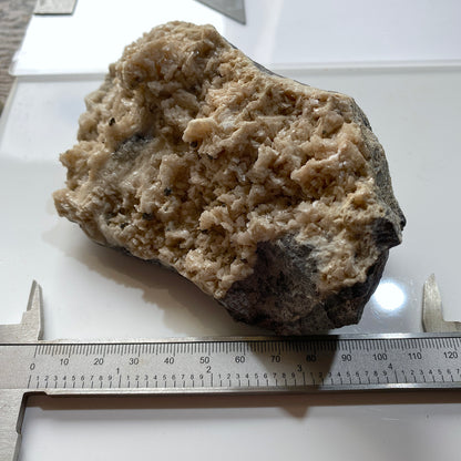 DOLOMITE WITH CHALCOPYRITE - BEN HOGAN QUARRY, BLACK ROCK, ARKANSAS, U.S.A. 640g MF1302