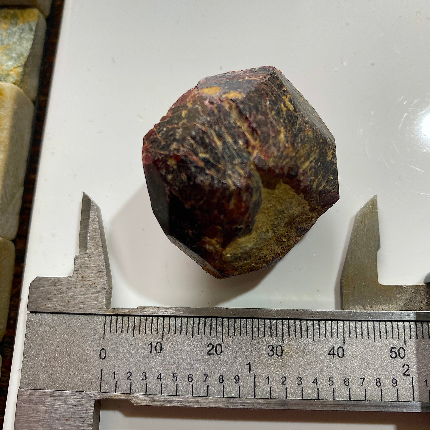 ALMANDINE GARNET CRYSTAL - SERROTE REDONDO, PARAIBA, BRAZIL 49g MF1306