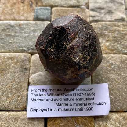 ALMANDINE GARNET CRYSTAL - SERROTE REDONDO, PARAIBA, BRAZIL 49g MF1306