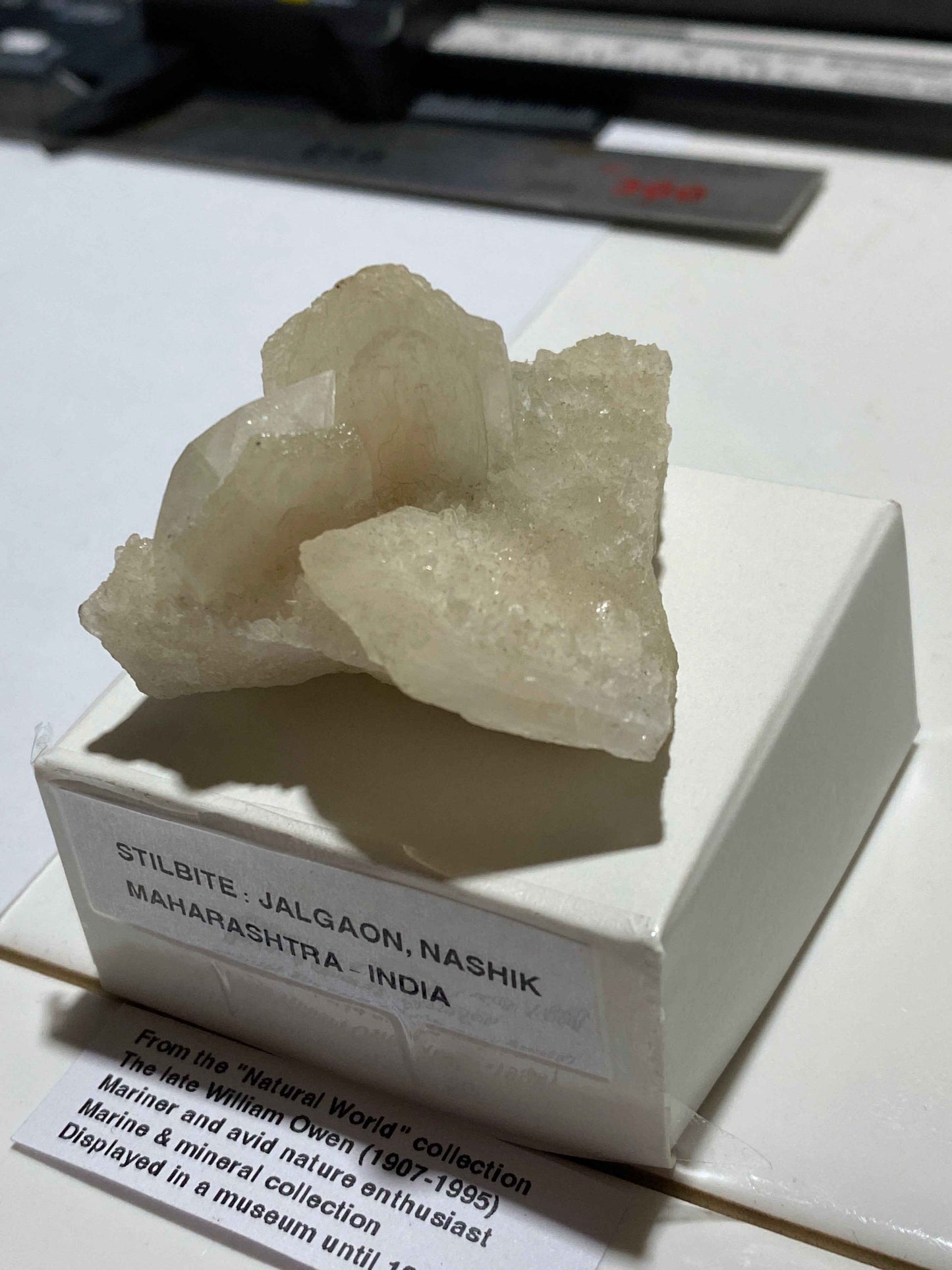 STILBITE : JALGAON, NASHIK, MAHARASHTRA, INDIA. 33g MF4959