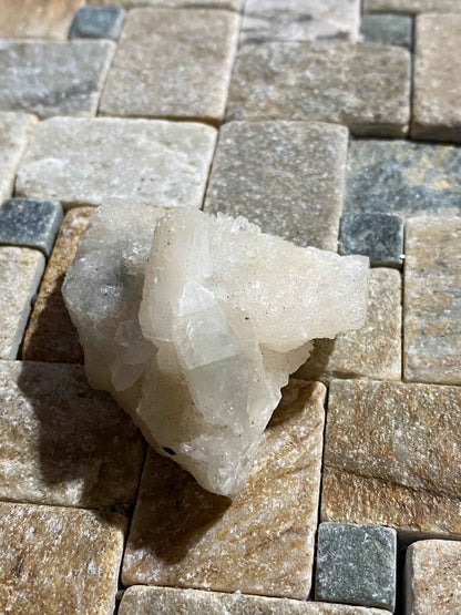 STILBITE : JALGAON, NASHIK, MAHARASHTRA, INDIA. 33g MF4959