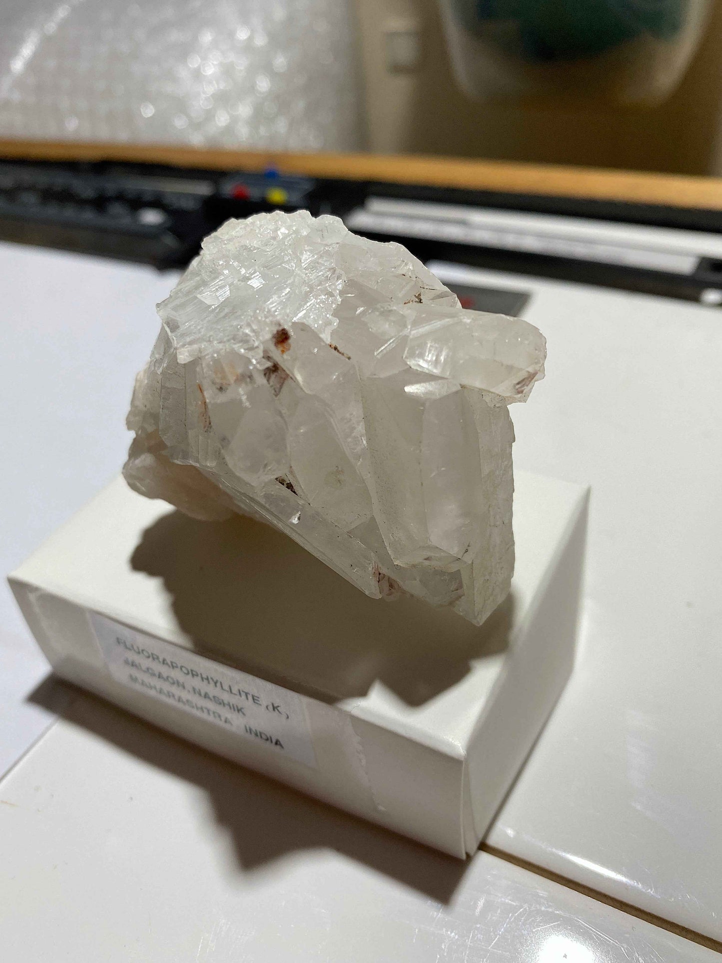 FLUORAPOPHYLLITE (K) : JALGAON, NASHIK, MAHARASHTRA, INDIA. 221g MF4960