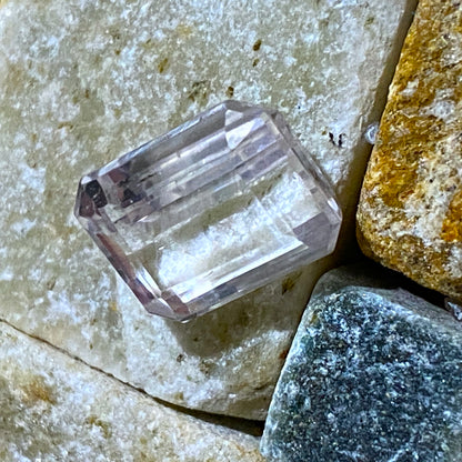 SPODUMENE GEMSTONE - LAGHMAN, AFGHANISTAN.  5.10Ct  MFG5031