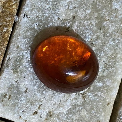 AMBER NATURAL GEMSTONE - KLAIPEDA COUNTY, BALTIC REGION, LITHUANIA 2.05Ct MFG5032