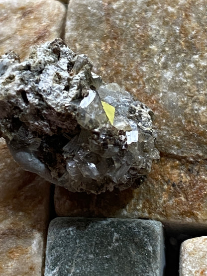 HILAIRITE [ETC] : POUDRETTE QUARRY, MONT SAINT-HILAIRE, QUEBEC, CANADA MF4965