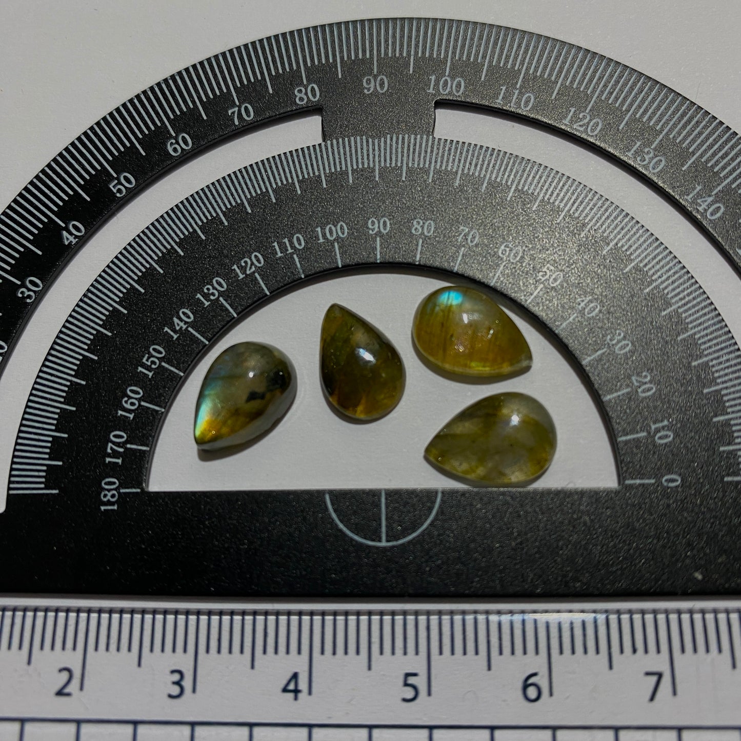 LABRADORITE GEMSTONES x 4 - SOUTH KARALIA, FINLAND 9.0Ct  MFG5039