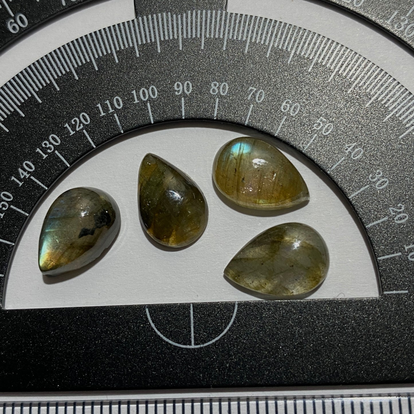 LABRADORITE GEMSTONES x 4 - SOUTH KARALIA, FINLAND 9.0Ct  MFG5039