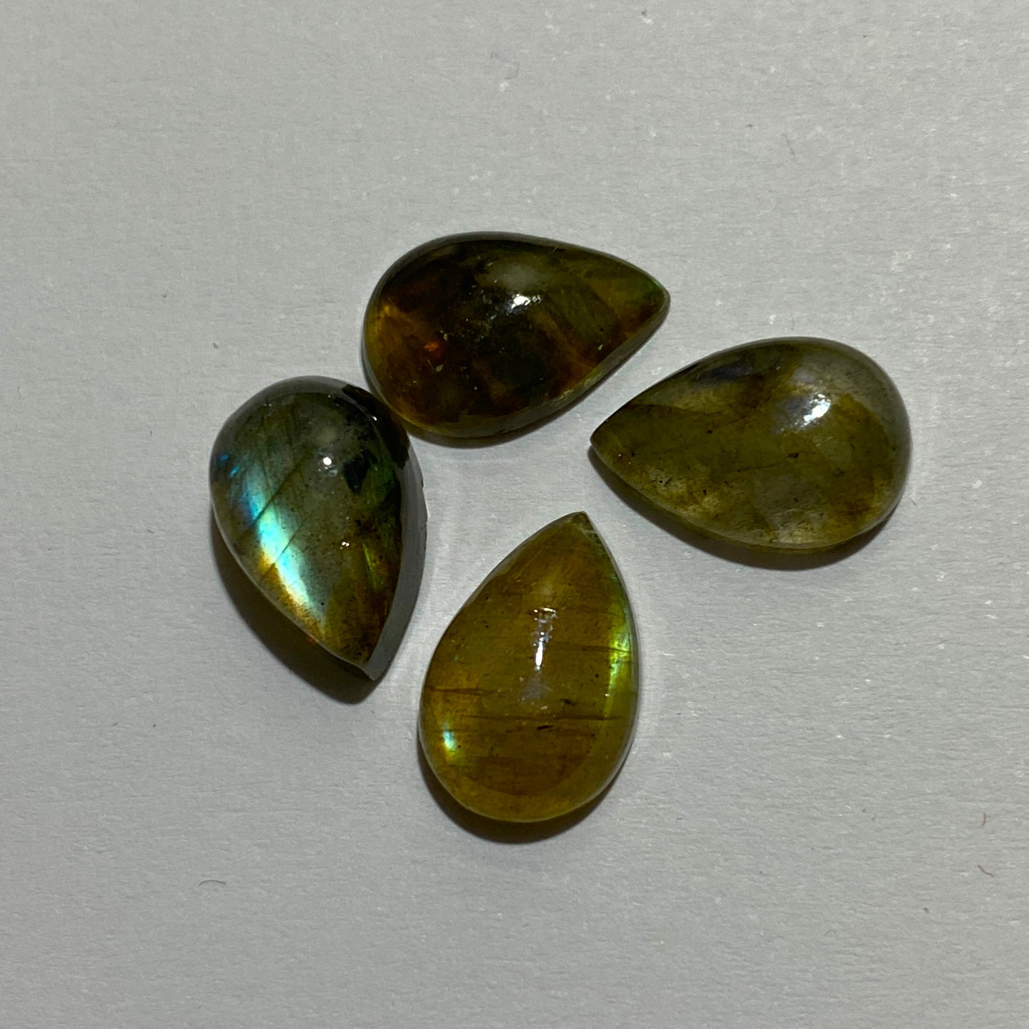 LABRADORITE GEMSTONES x 4 - SOUTH KARALIA, FINLAND 9.0Ct  MFG5039