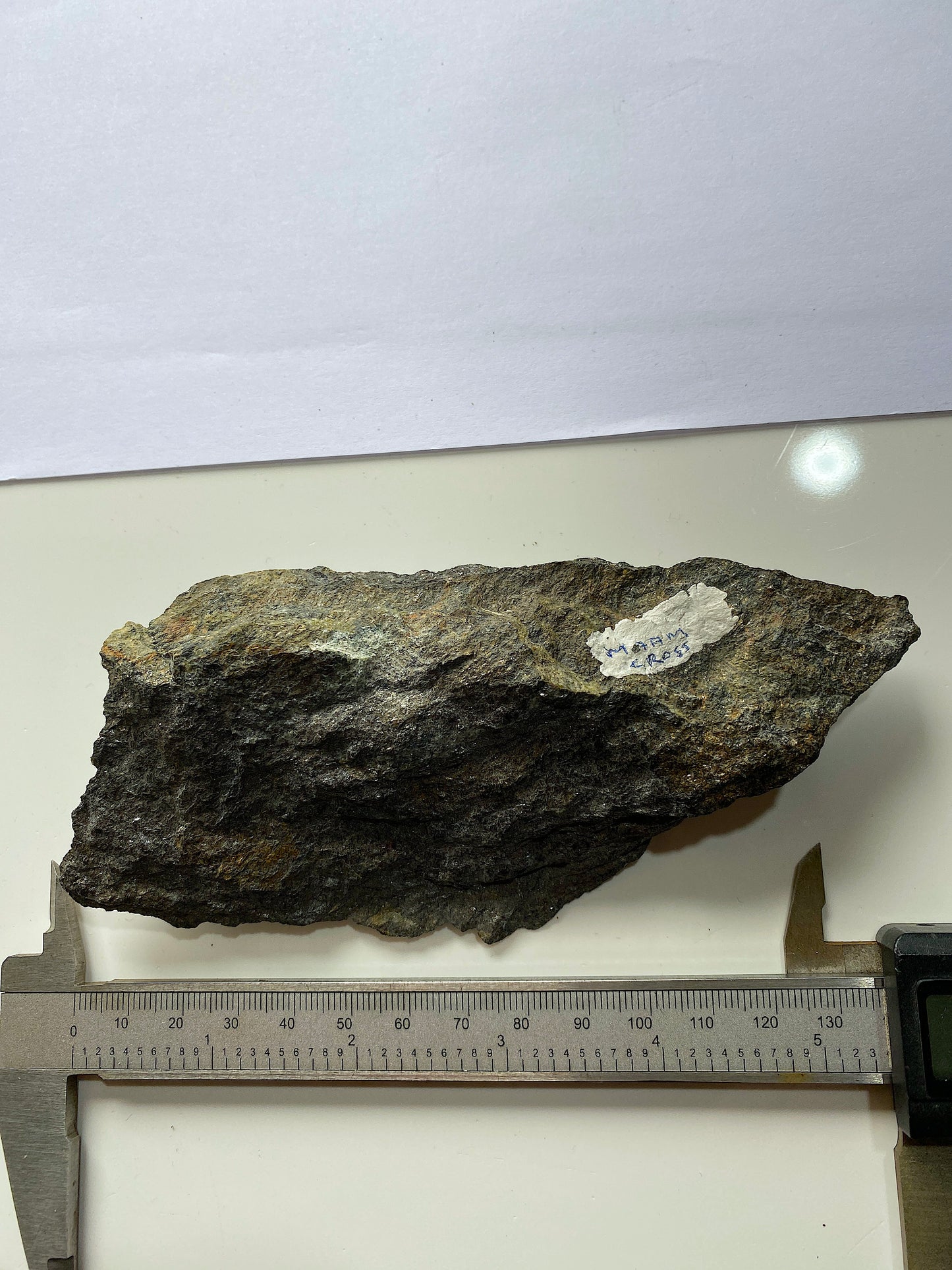 PYRITUS SCHIST : LACKAVREA MOUNTAIN, MAAM GAP, IRELAND  215g MF4969