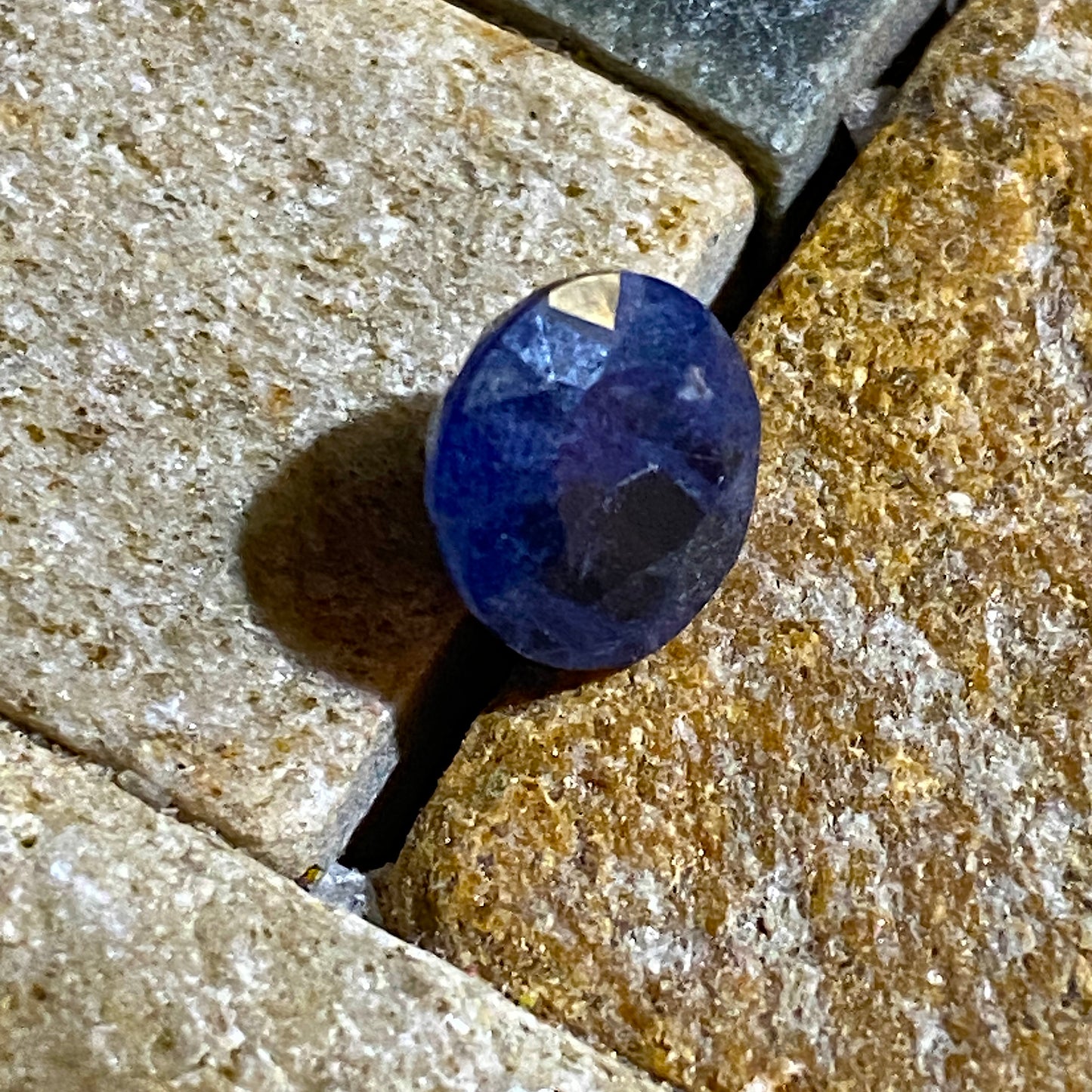 LAZURITE NATURAL GEMSTONE - LADJUAR MEDAN, AFGHANISTAN 2.15Ct MFG5465