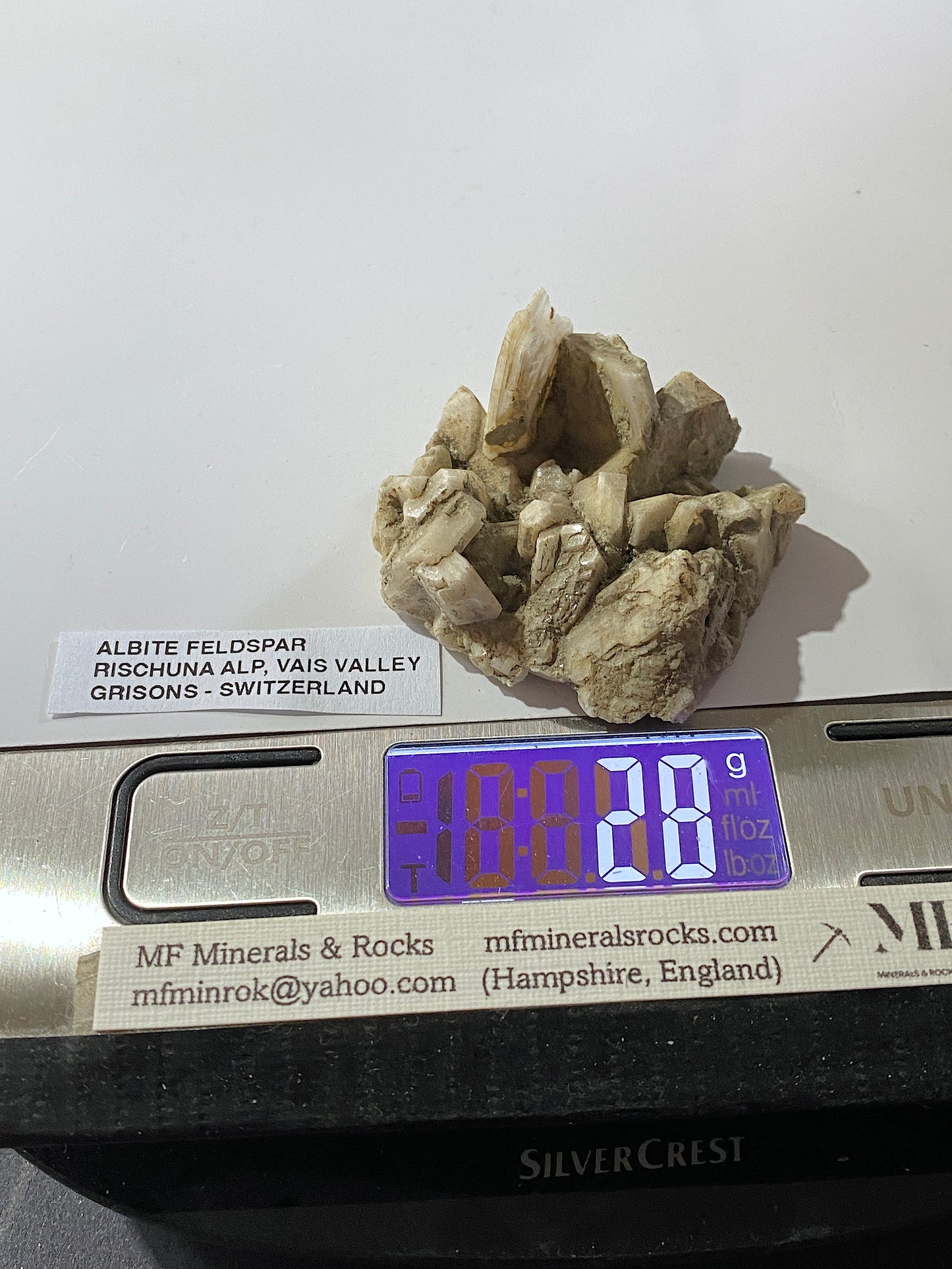 ALBITE FELDSPAR : RISCHUNA ALP, VAIS VALLEY, GRISONS, SWITZERLAND 28g MF4974