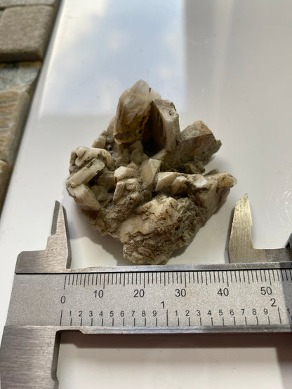 ALBITE FELDSPAR : RISCHUNA ALP, VAIS VALLEY, GRISONS, SWITZERLAND 28g MF4974