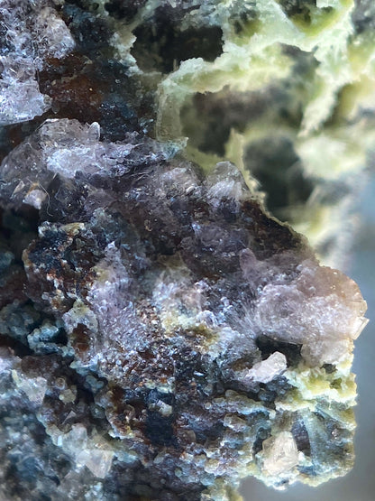 FLUELLITE WITH METAVARISCITE:  AZCARATE QRY., EUGUI, NAVARRE, SPAIN  19g MF4977