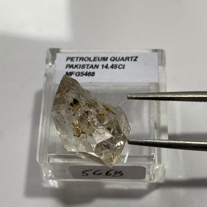 PETROLEUM QUARTZ GEMSTONE - BALOCHISTAN, PAKISTAN. 14.45Ct MFG5468