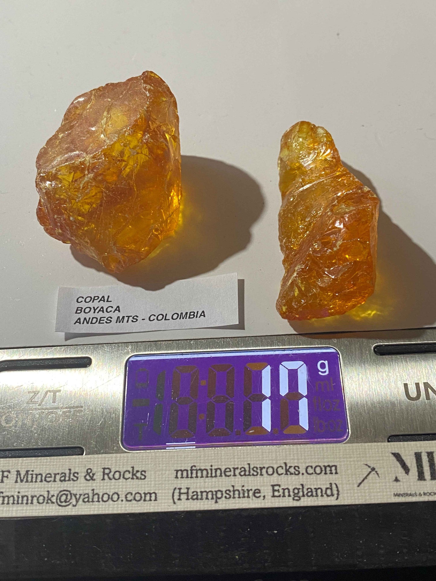 COPAL x 2 : FROM BOYACA, ANDES MOUNTAINS, COLOMBIA, SOUTH AMERICA 17g MF4979