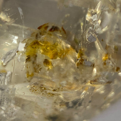 PETROLEUM QUARTZ GEMSTONE - BALOCHISTAN, PAKISTAN. 14.45Ct MFG5468