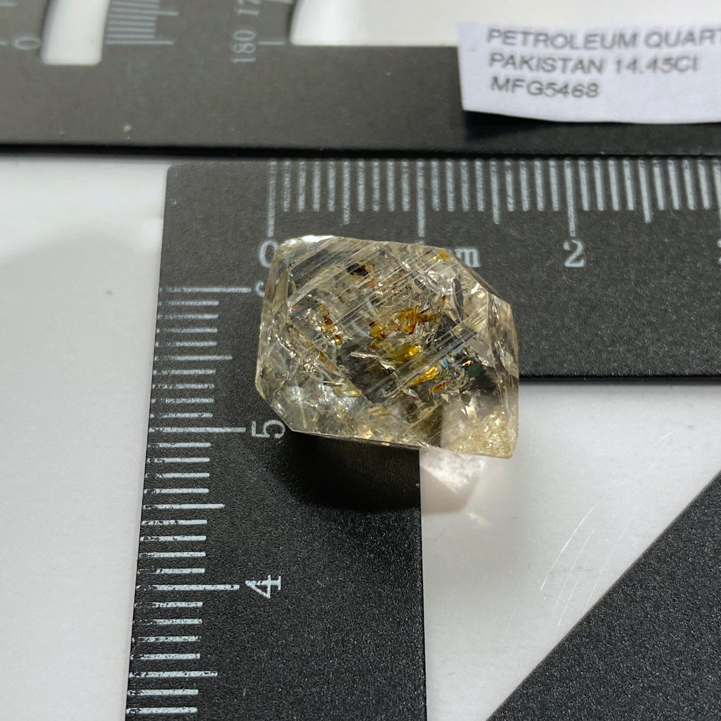 PETROLEUM QUARTZ GEMSTONE - BALOCHISTAN, PAKISTAN. 14.45Ct MFG5468