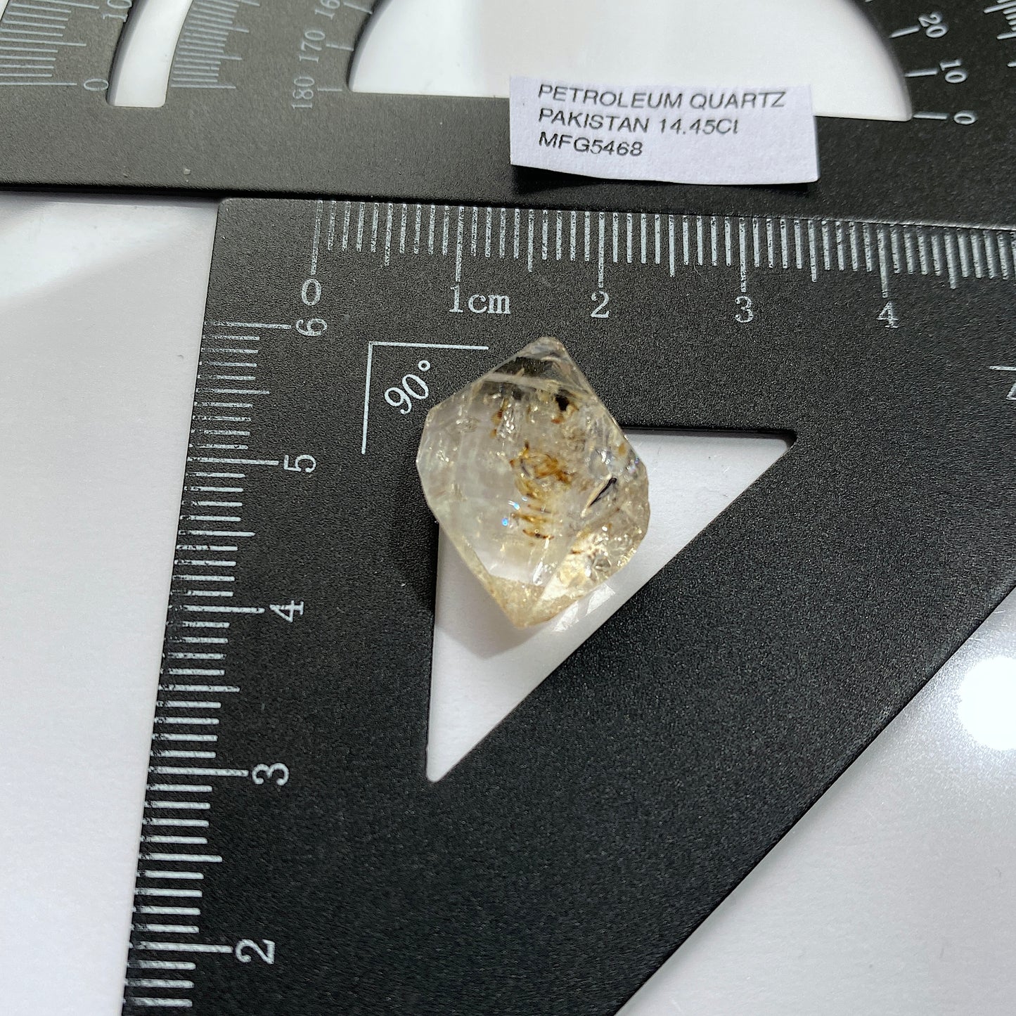 PETROLEUM QUARTZ GEMSTONE - BALOCHISTAN, PAKISTAN. 14.45Ct MFG5468