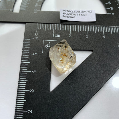 PETROLEUM QUARTZ GEMSTONE - BALOCHISTAN, PAKISTAN. 14.45Ct MFG5468