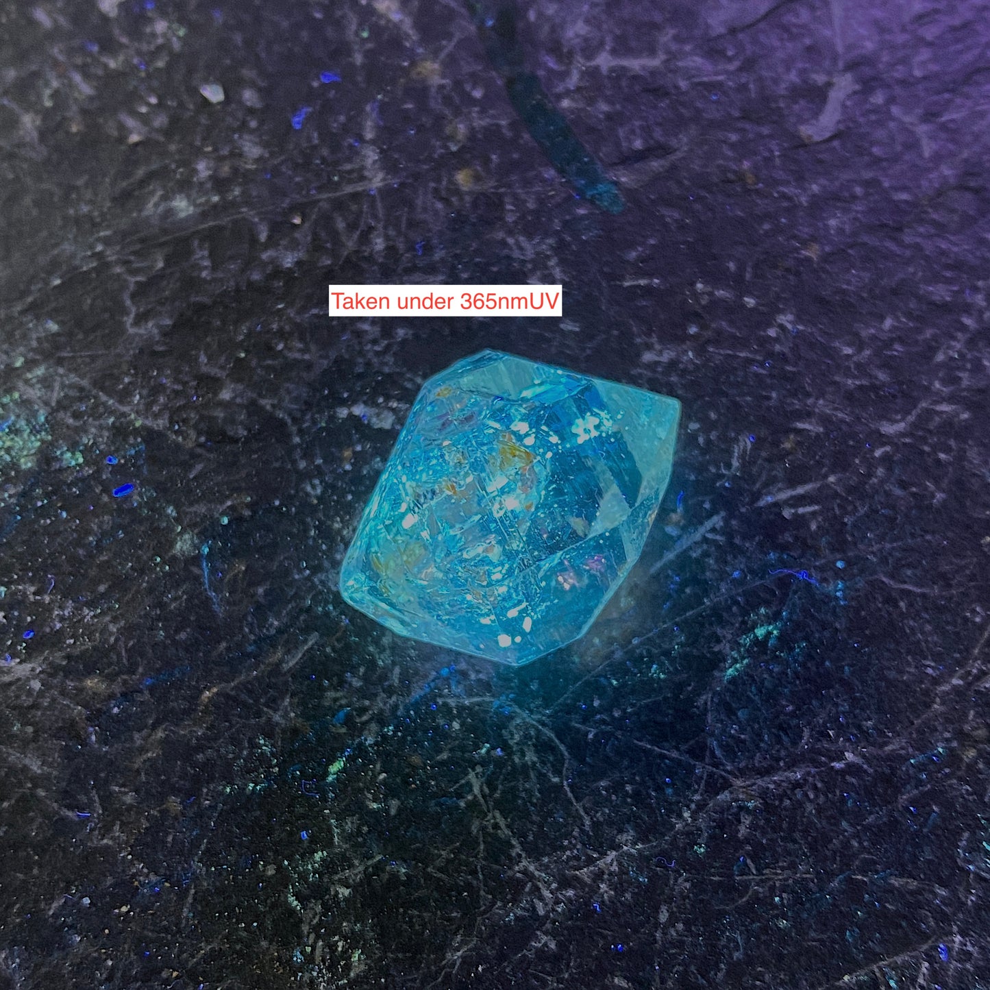 PETROLEUM QUARTZ GEMSTONE - BALOCHISTAN, PAKISTAN. 14.45Ct MFG5468