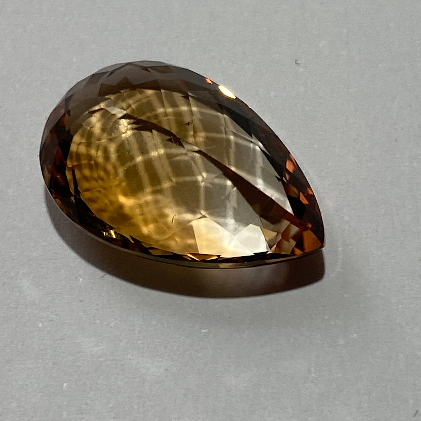 TOPAZ NATURAL GEMSTONE - OURO PRETO, MINAS GERAIS, BRAZIL 14.70Ct MFG1526