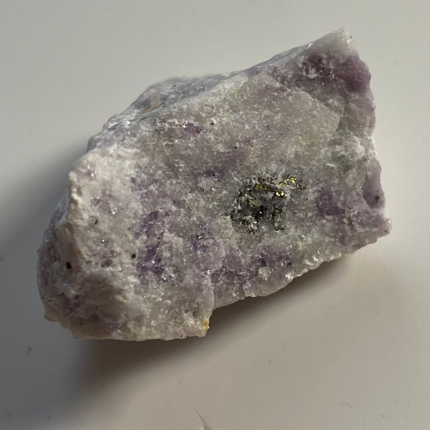 GEARKSUTITE WITH FLUORITE FROM IVIGTUT, GREENLAND. 8g MF1769