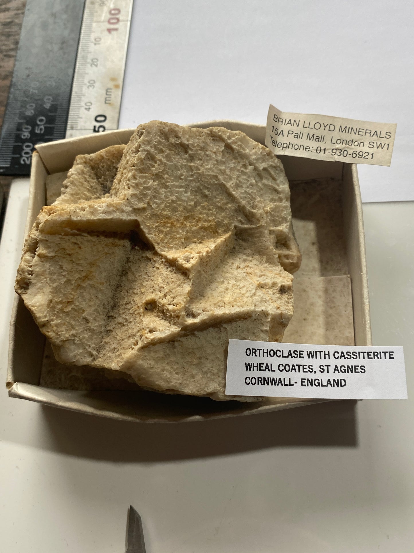 ORTHOCLASE FELDSPAR : WHEAL COATES, ST AGNES, CORNWALL, ENGLAND 458g MF5001