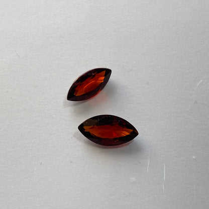 SPESSARTINE GARNET NATURAL GEMSTONES x 2 - NAVEGADORA MINE, MINAS GERAIS, BRAZIL 1.67Ct MFG1610