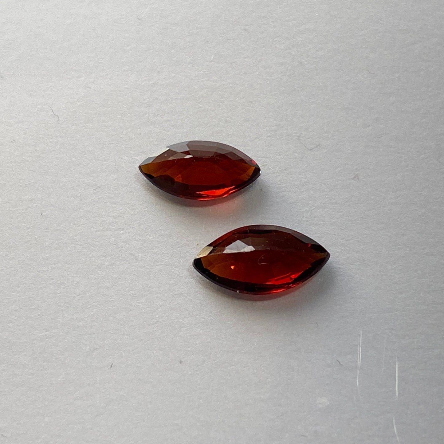 SPESSARTINE GARNET NATURAL GEMSTONES x 2 - NAVEGADORA MINE, MINAS GERAIS, BRAZIL 1.67Ct MFG1610