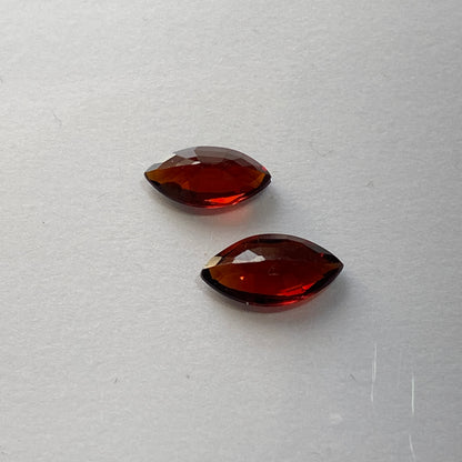 SPESSARTINE GARNET NATURAL GEMSTONES x 2 - NAVEGADORA MINE, MINAS GERAIS, BRAZIL 1.67Ct MFG1610
