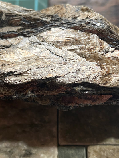 BIOTITE MICA : TRELAVOUR, ST DENNIS, CORNWALL, ENGLAND 283g MF5003