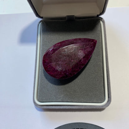 RUBY CORUNDUM GEMSTONE - INOSY DISTRICT, MADAGASCAR. MASSIVE 185Ct  MFG5051