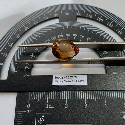 TOPAZ NATURAL GEMSTONE - TOPAZ MOUNTAIN, UTAH - U.S.A. 13.21Ct MFG1615